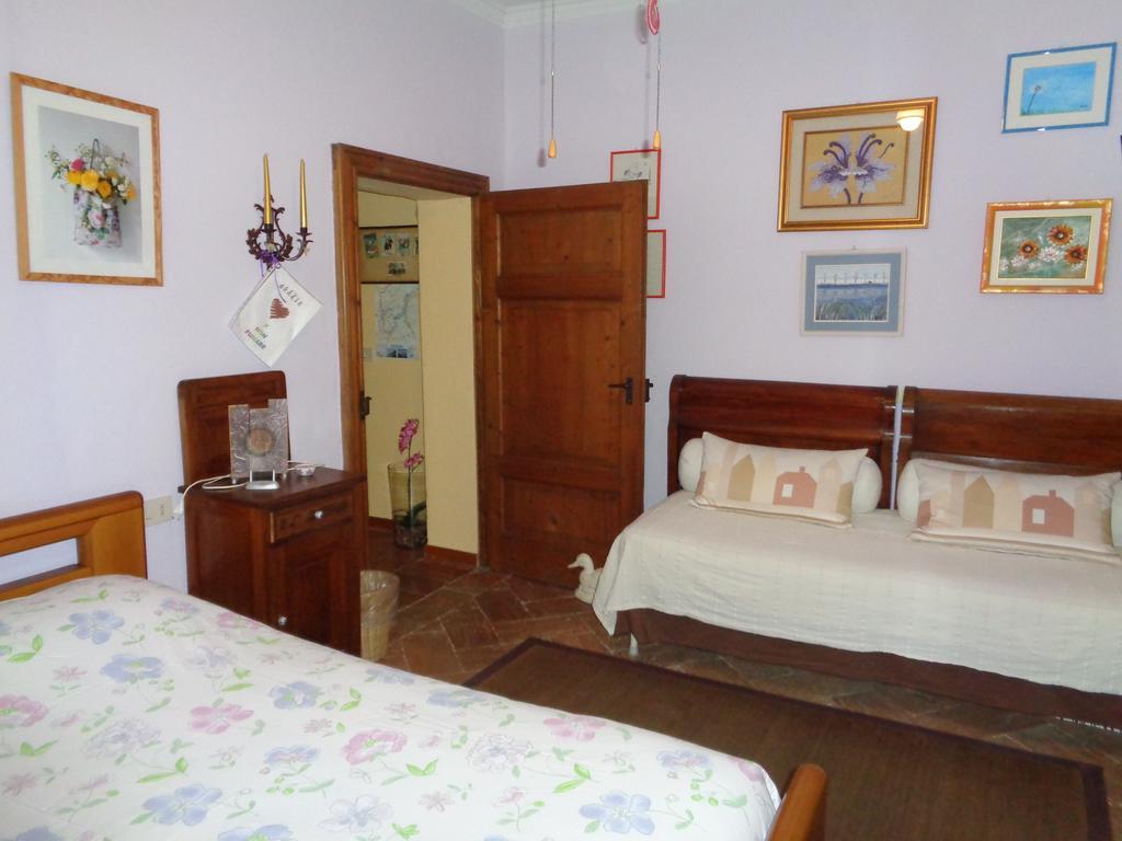 B&B Casa Del Sole Menaggio Ruang foto