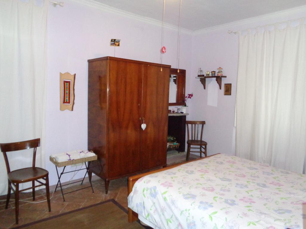 B&B Casa Del Sole Menaggio Ruang foto